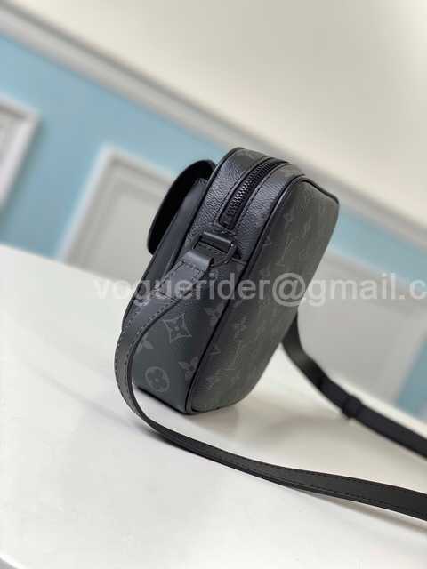 M69404 Wearable Wallet 17