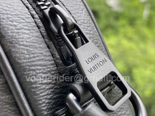 M69404 Wearable Wallet 17