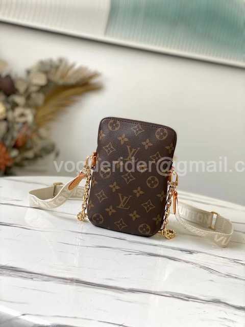 M80746 Utility Phone Pocket 19