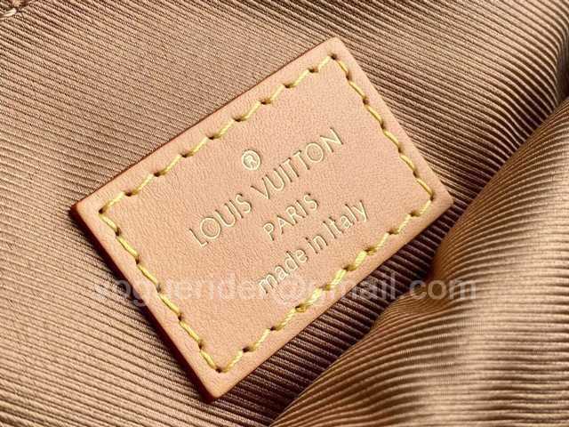 M80746 Utility Phone Pocket 19