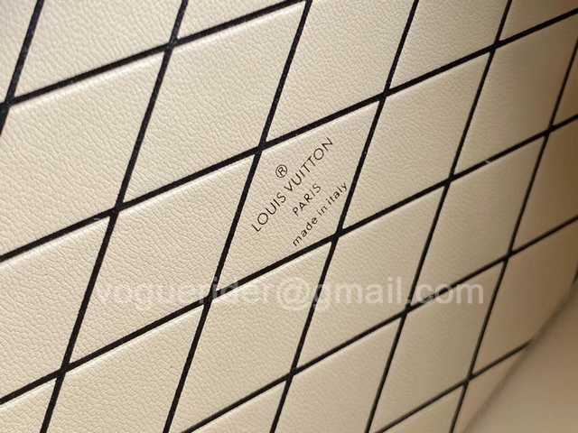 M57817 Petite Malle 20