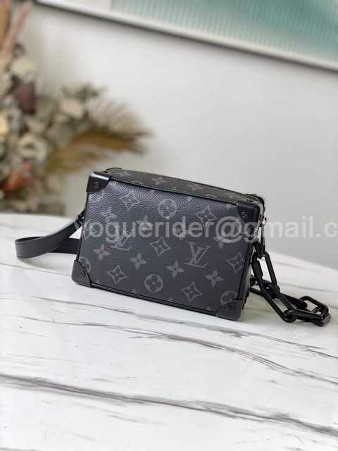 M44735 Mini Soft Trunk 18