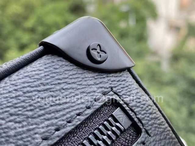 M44735 Mini Soft Trunk 18