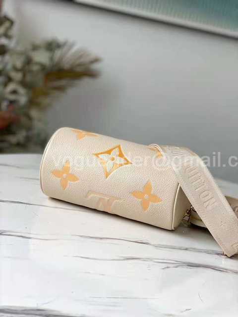 M45708 Papillon BB 20 M45708 Papillon BB 20