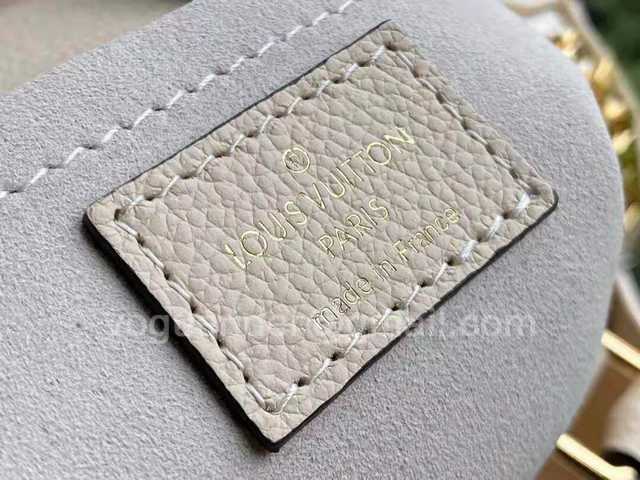 M45708 Papillon BB 20 M45708 Papillon BB 20