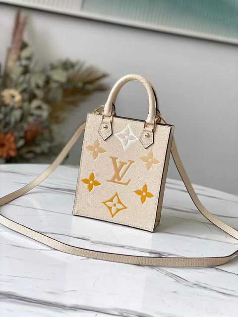 M80449 Petit Sac Plat 17