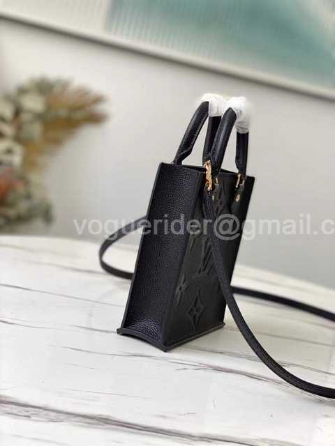 M80449 Petit Sac Plat 17