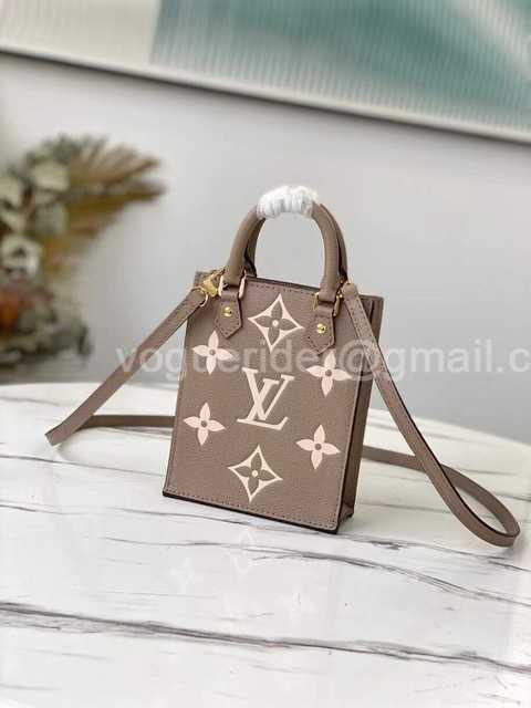 M80449 Petit Sac Plat 17