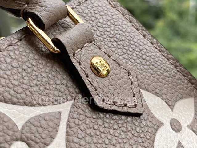 M80449 Petit Sac Plat 17