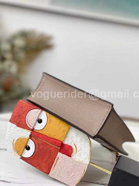 M80449 Petit Sac Plat 17