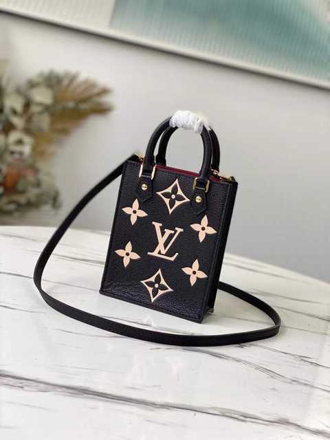 M80449 Petit Sac Plat 17