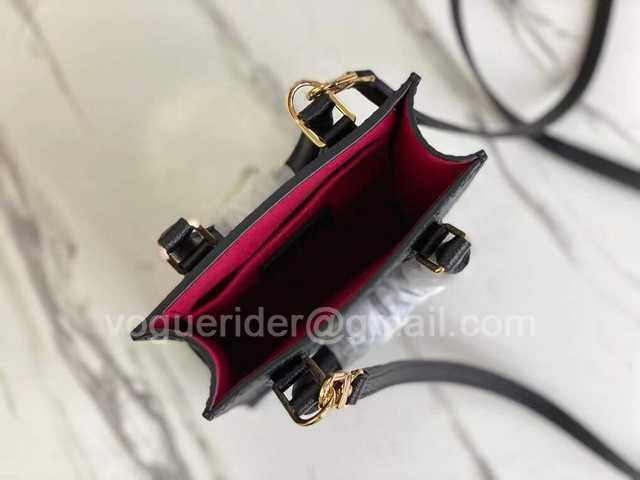 M80449 Petit Sac Plat 17