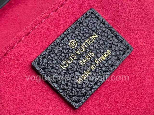 M80449 Petit Sac Plat 17