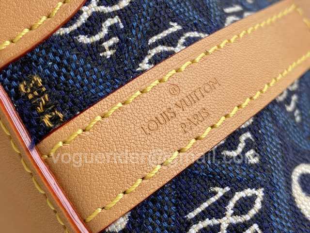 M57447 Noe Purse 12 M57447 Noe Purse 12