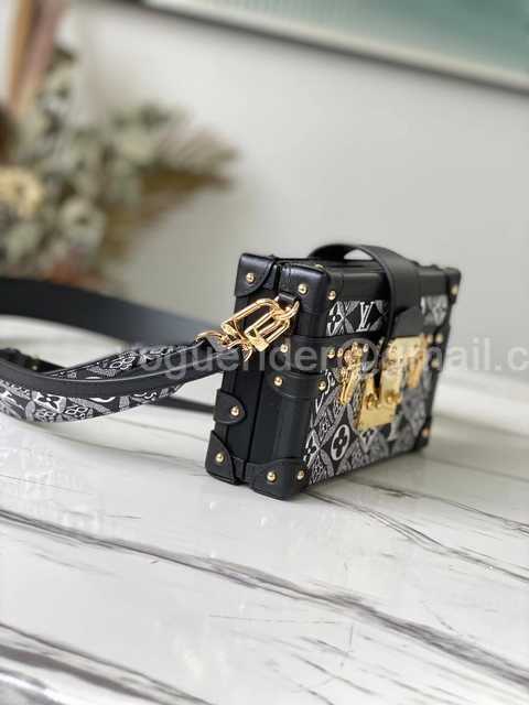 M57212 Petite Malle 20 M57212 Petite Malle 20