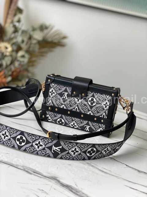 M57212 Petite Malle 20 M57212 Petite Malle 20