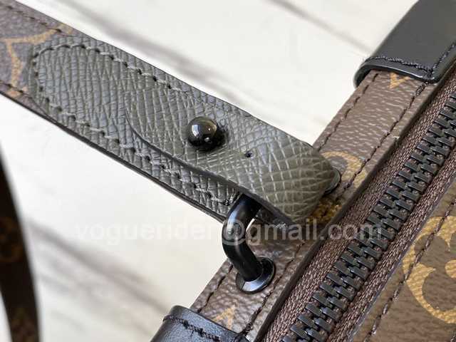 M30697 Soft Trunk 22