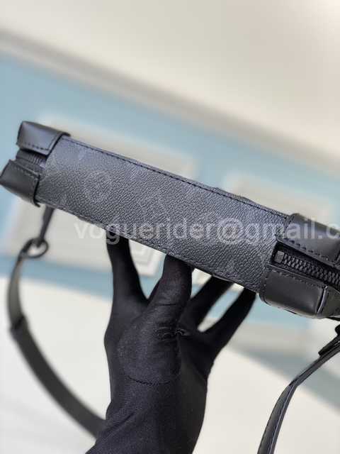 M45671 Soft Trunk Wallet 22