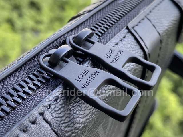 M45671 Soft Trunk Wallet 22