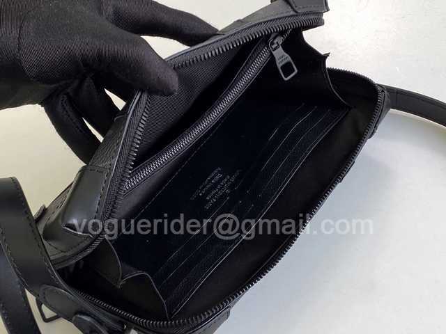 M45671 Soft Trunk Wallet 22