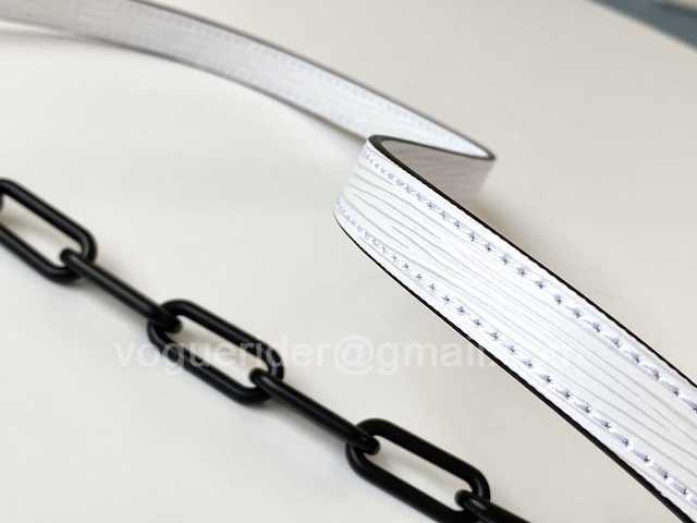 M61112 Chalk Nano 16 EPI