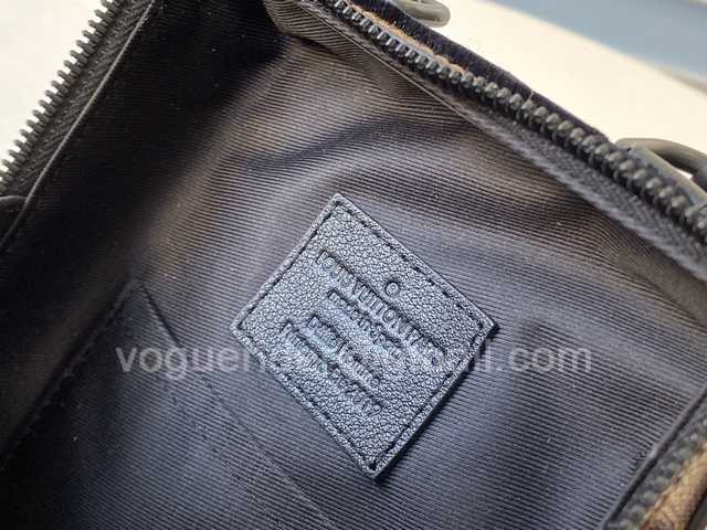 M45044 Mini Soft Trunk 14 M45044 Mini Soft Trunk 14