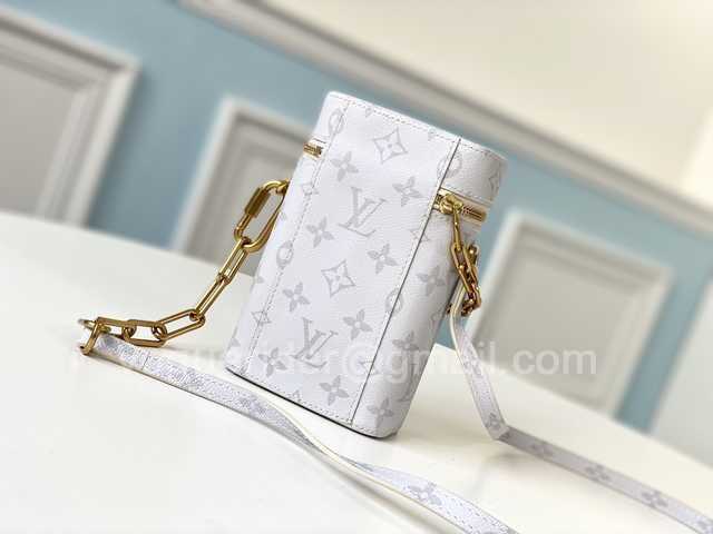 M61112 Chalk Nano 16 M61112 Chalk Nano 16