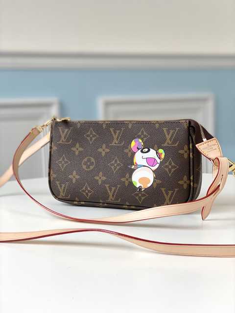 M51980 Pochette Accessories 21