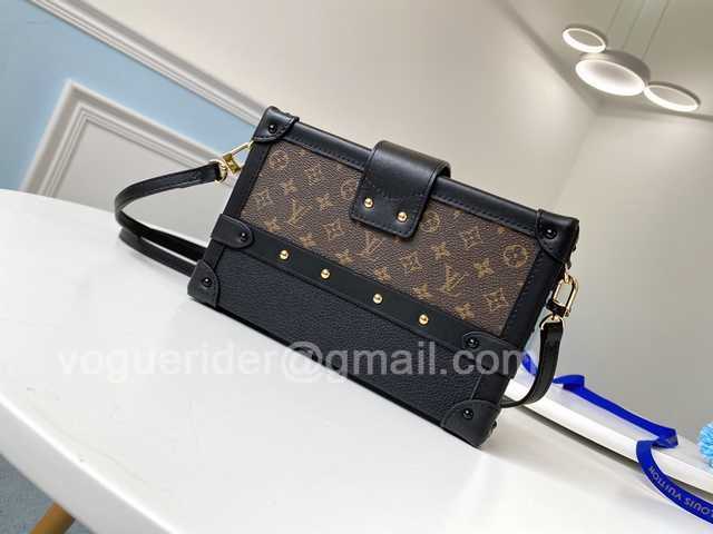 M55436 Petite Malle Box 19