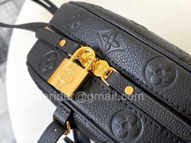 M45167 Boite Chapeau Souple PM 22