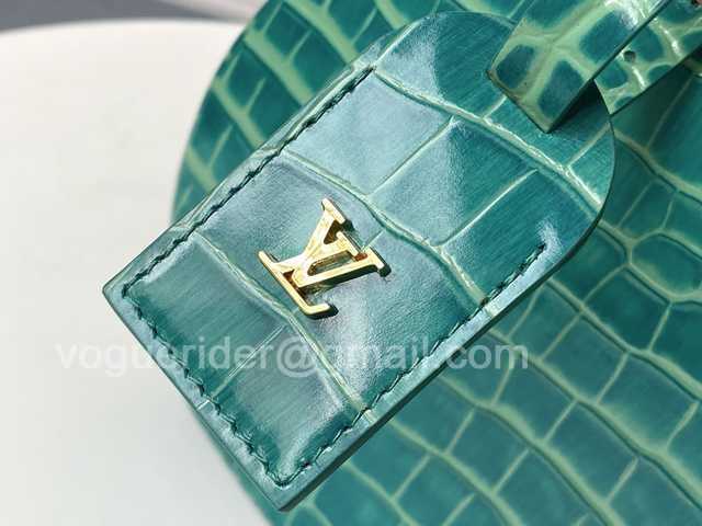 M43514 Petite Boite Chapeau 17 M43514 Petite Boite Chapeau 17