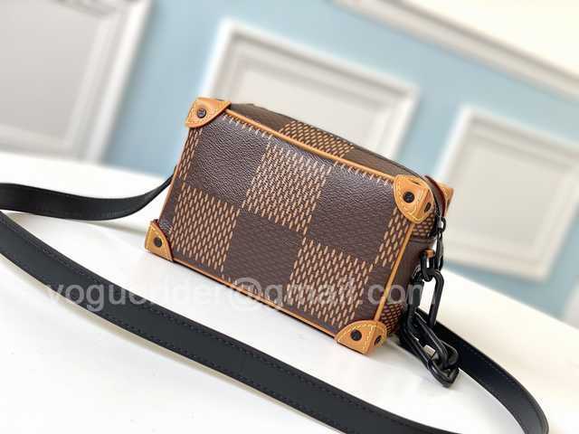 N60394 Mini Soft Trunk 18