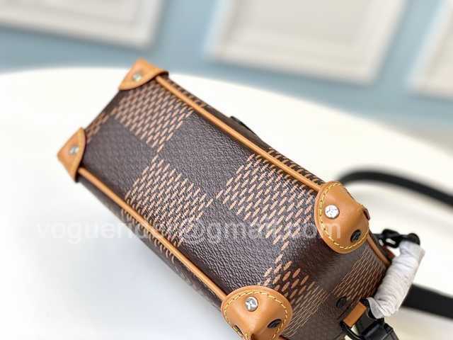 N60394 Mini Soft Trunk 18