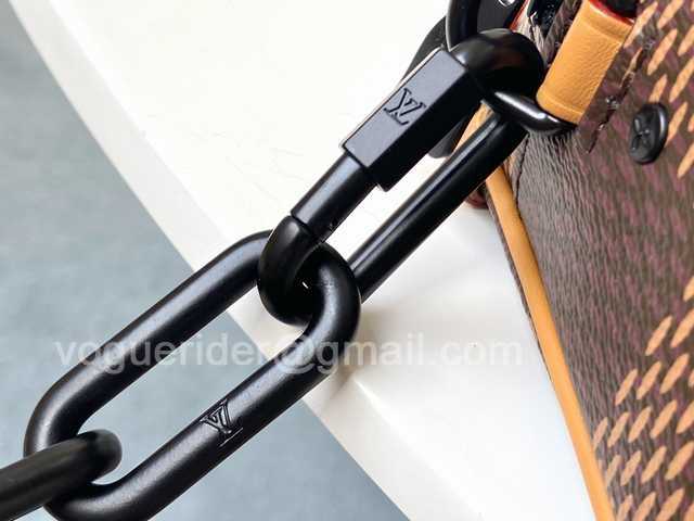 N60394 Mini Soft Trunk 18