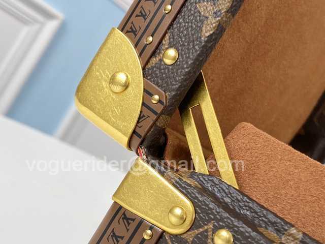 M44185 Jewelry Case 23 Brown M44185 Jewelry Case 23 Brown