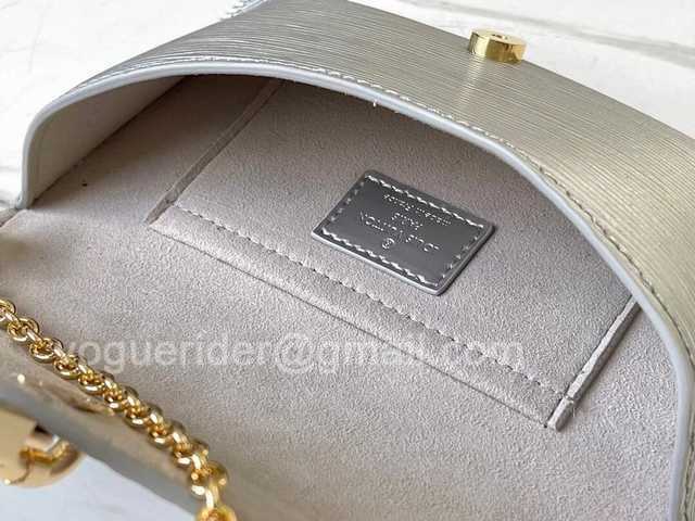 M80819 Padlock on Strap 19