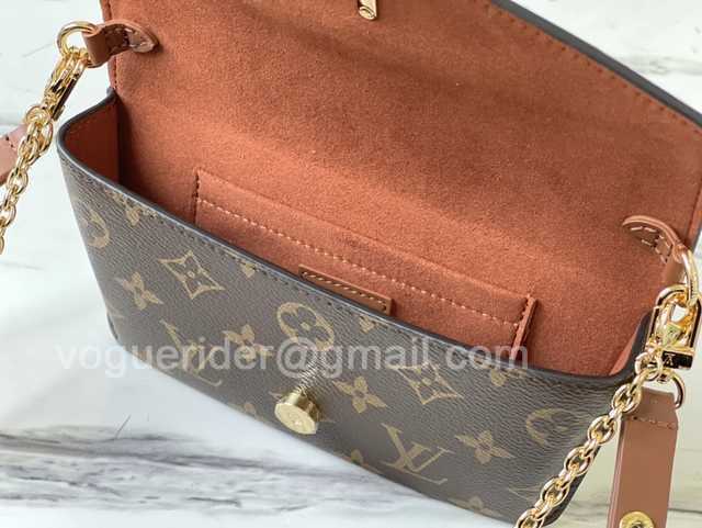 M80763 Padlock on Strap 19