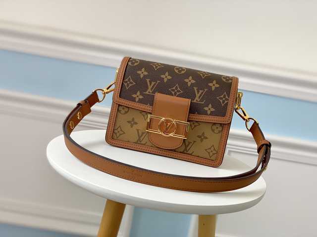 M44580 Mini Dauphine 20