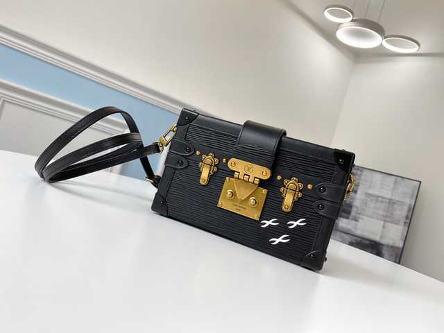 M40273 Petite Malle Box 19