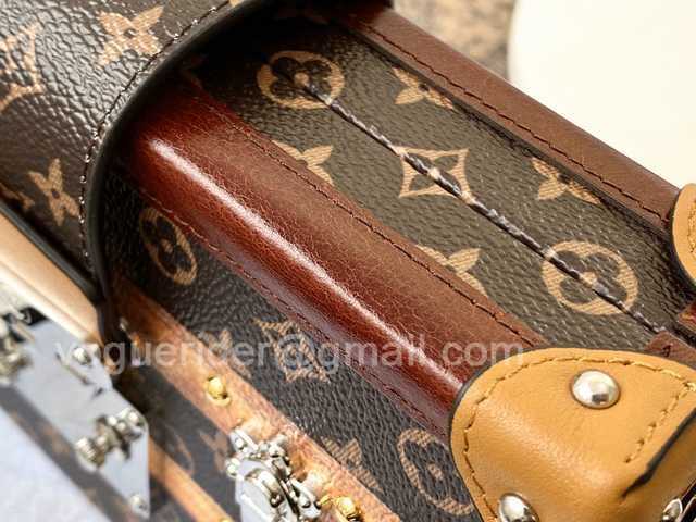 M52737 Petite Malle Box 19