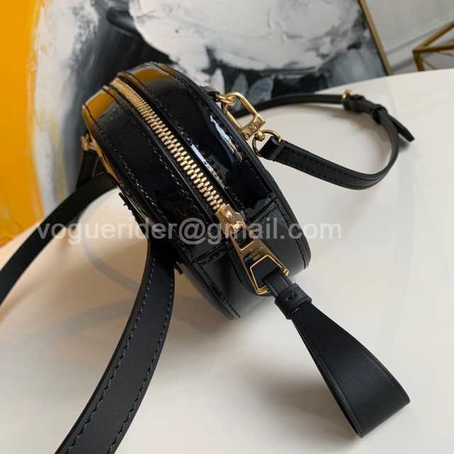 M90531 Belt Bag 18