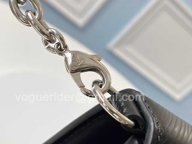 M68560 Twist Belt 19