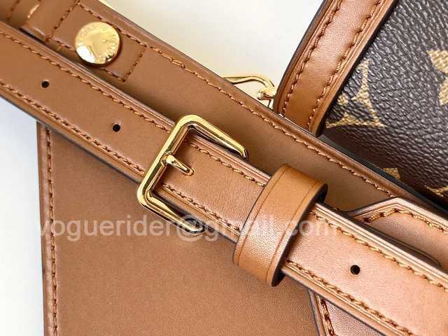 M44586 Dauphine Belt Bag 19