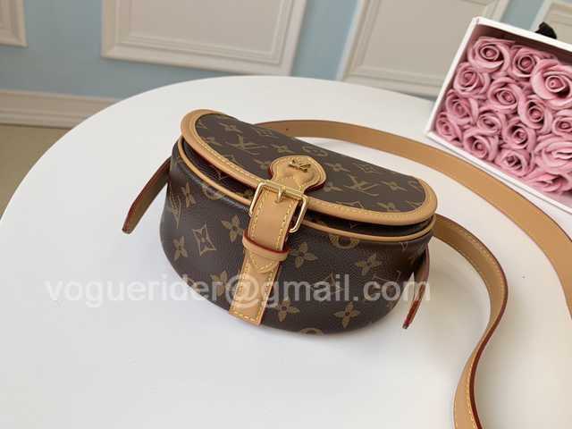 M44860 Tambourin 19 M44860 Tambourin 19