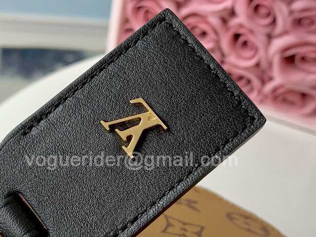 M68276 Mini Boite Chapeau 13 M68276 Mini Boite Chapeau 13