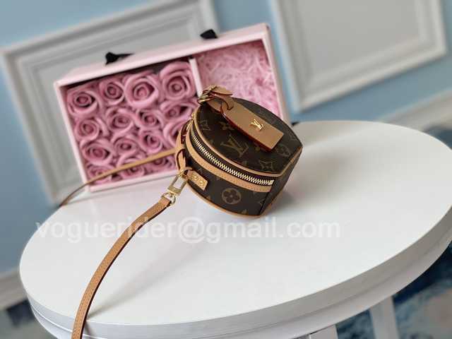 M44699 Mini Boite Chapeau 13