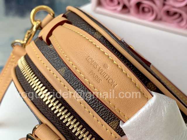 M44699 Mini Boite Chapeau 13