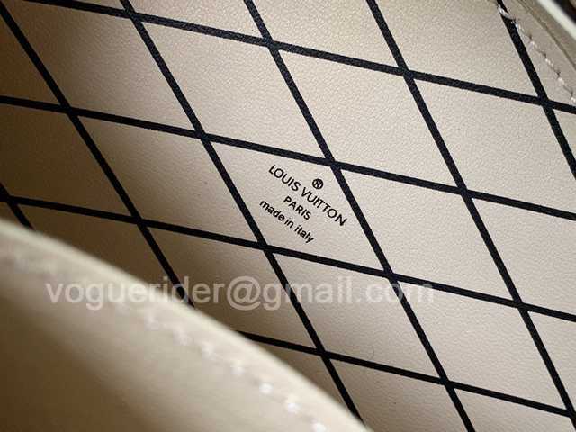 M44699 Mini Boite Chapeau 13