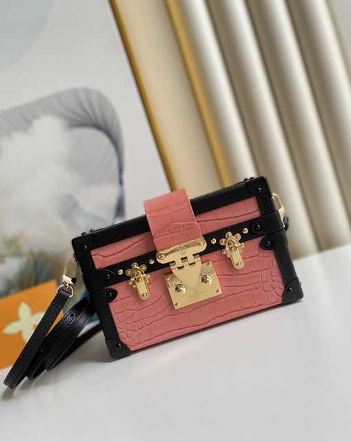 N94243 Petite Malle Box 19