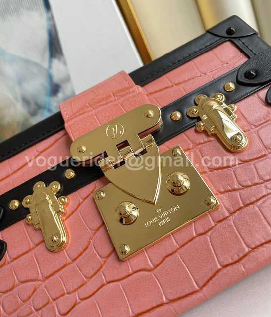 N94243 Petite Malle Box 19